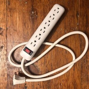 Power Strip with Surge Protection -‎ White